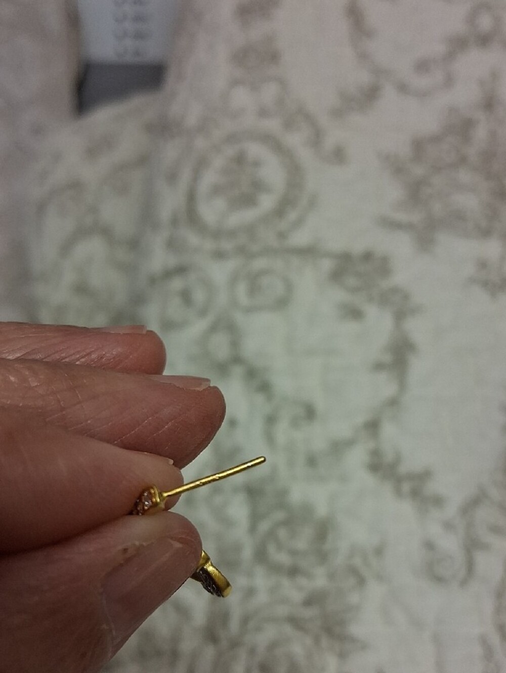 Freida Rothman Two-Tone Quilted Pattern Drop Earrings - Picture 6 of 7